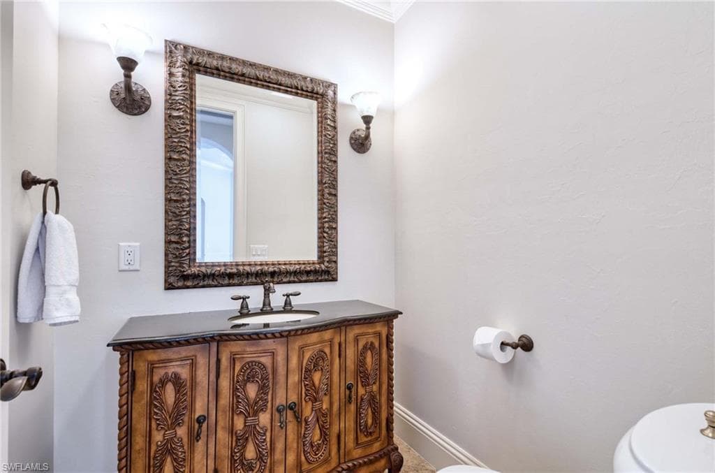 3027 Mona Lisa Blvd, Naples, FL 34119-37