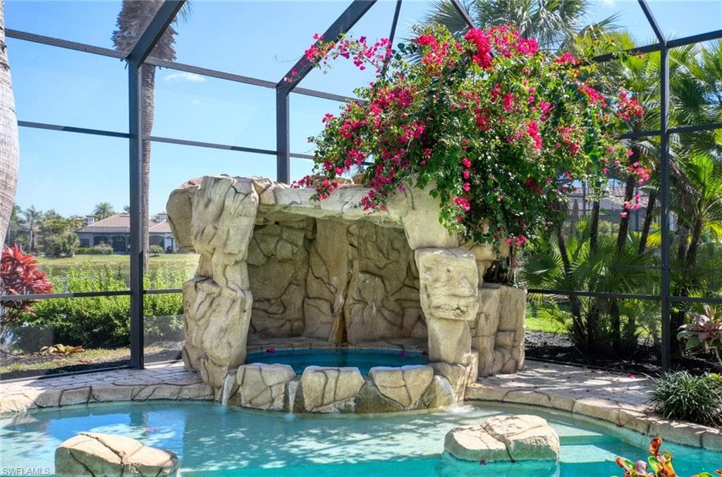 3027 Mona Lisa Blvd, Naples, FL 34119-40