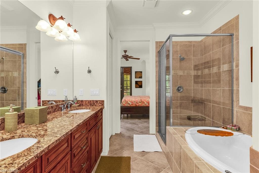 8965 Malibu Ln 802, Naples, FL 34113-15