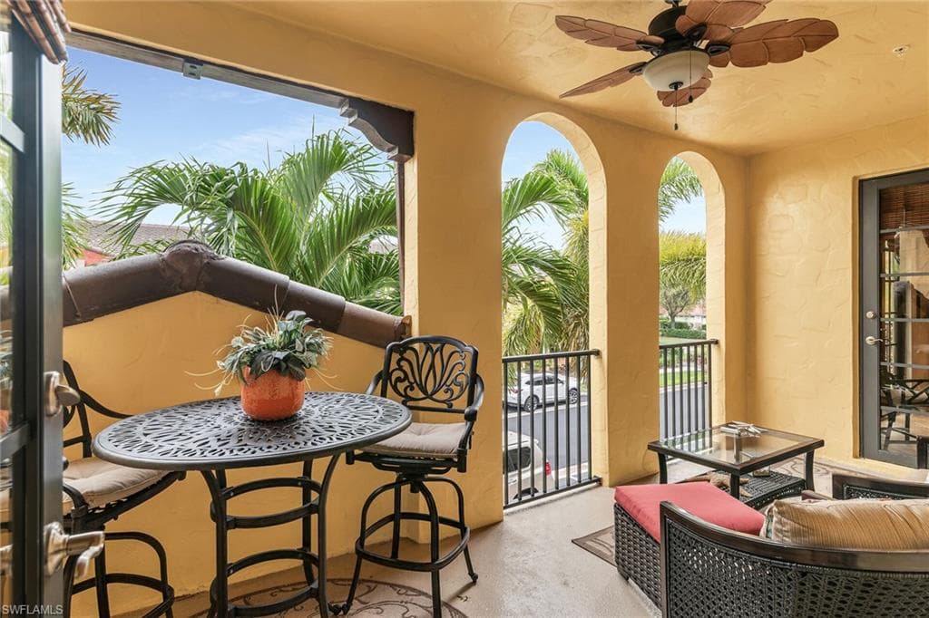 8965 Malibu Ln 802, Naples, FL 34113-16