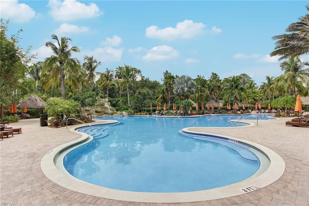 8965 Malibu Ln 802, Naples, FL 34113-31