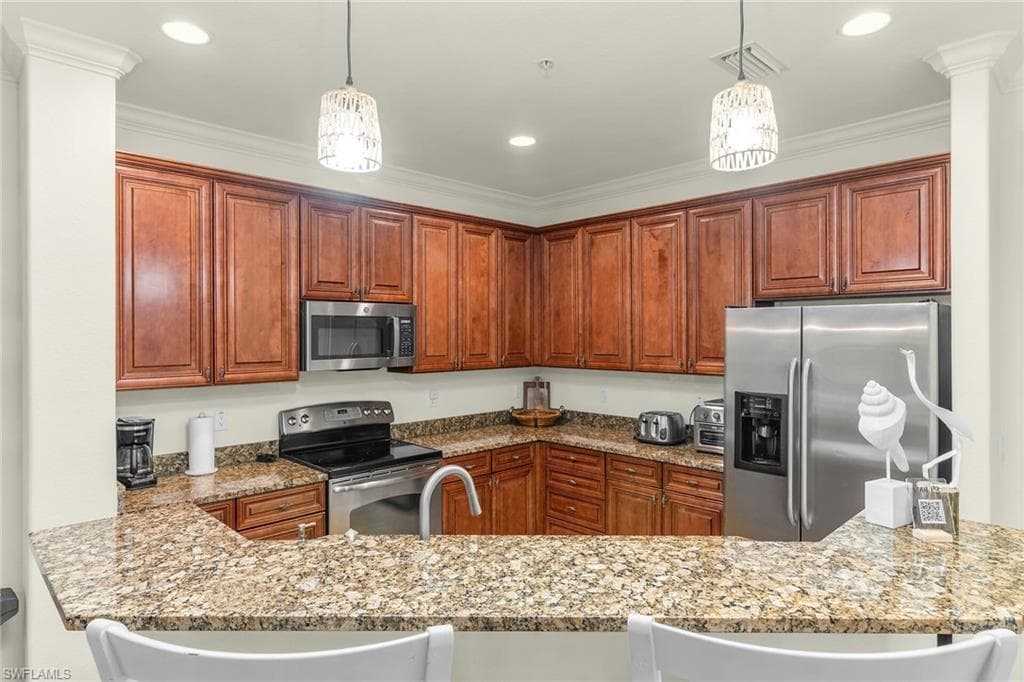 8965 Malibu Ln 802, Naples, FL 34113-6