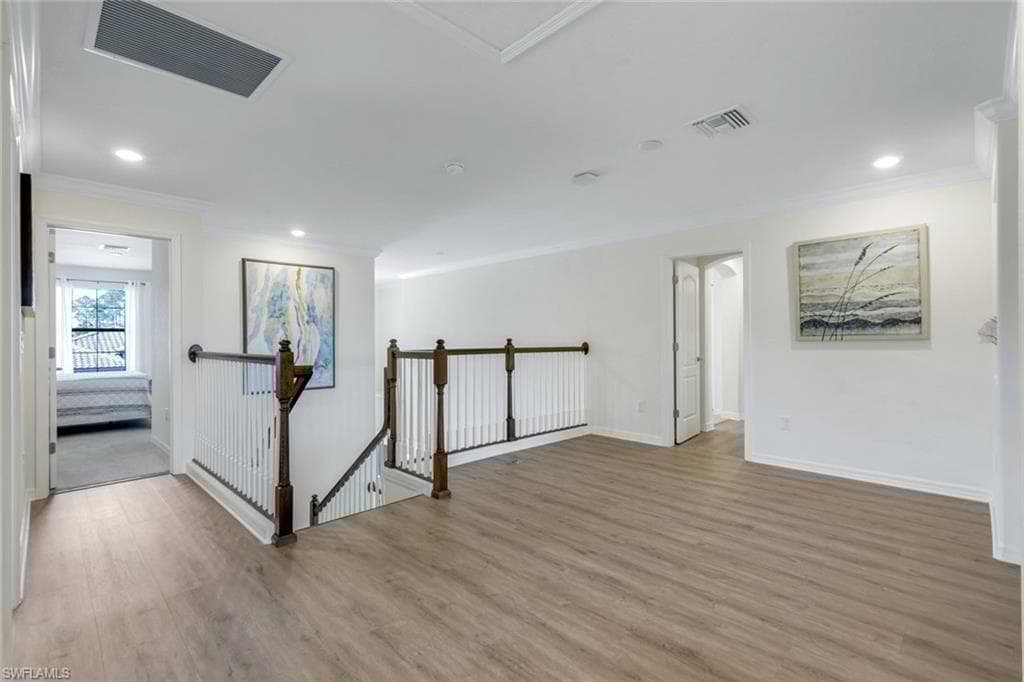 9250 Shadow Oak Ln, Naples, FL 34120-22