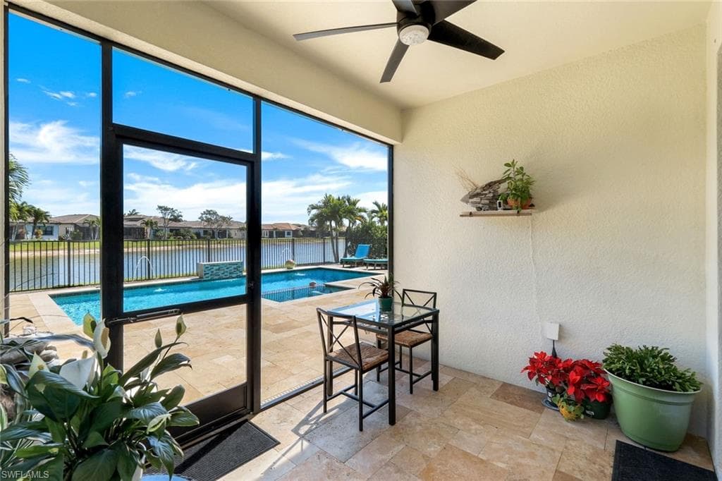 9250 Shadow Oak Ln, Naples, FL 34120-34