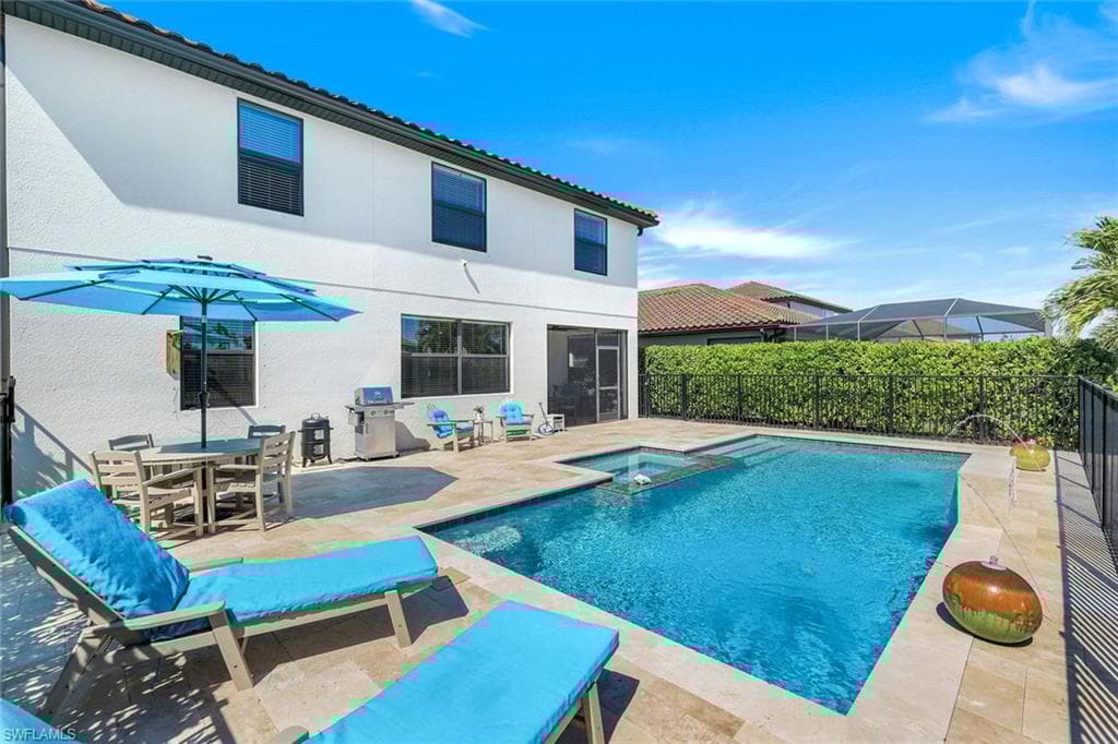 9250 Shadow Oak Ln, Naples, FL 34120-38