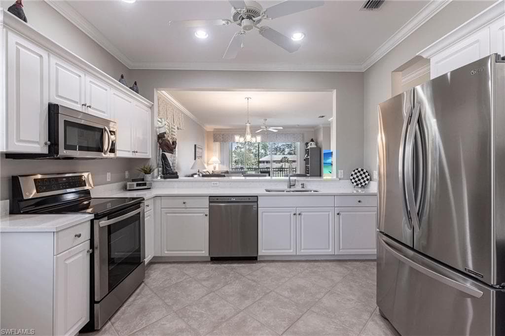 3989 Bishopwood Ct E 201, Naples, FL 34114-11