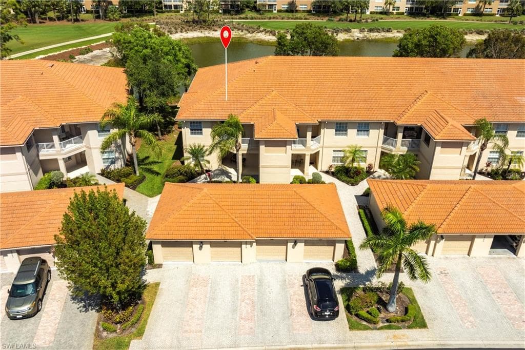 3989 Bishopwood Ct E 201, Naples, FL 34114-34