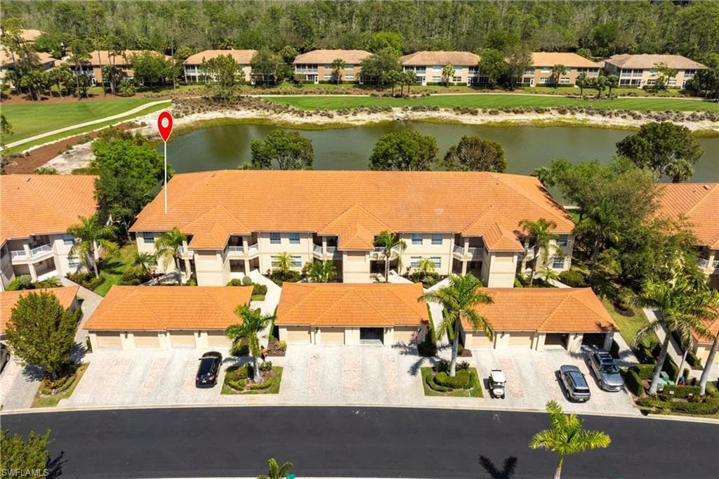 3989 Bishopwood Ct E 201, Naples, FL 34114-35