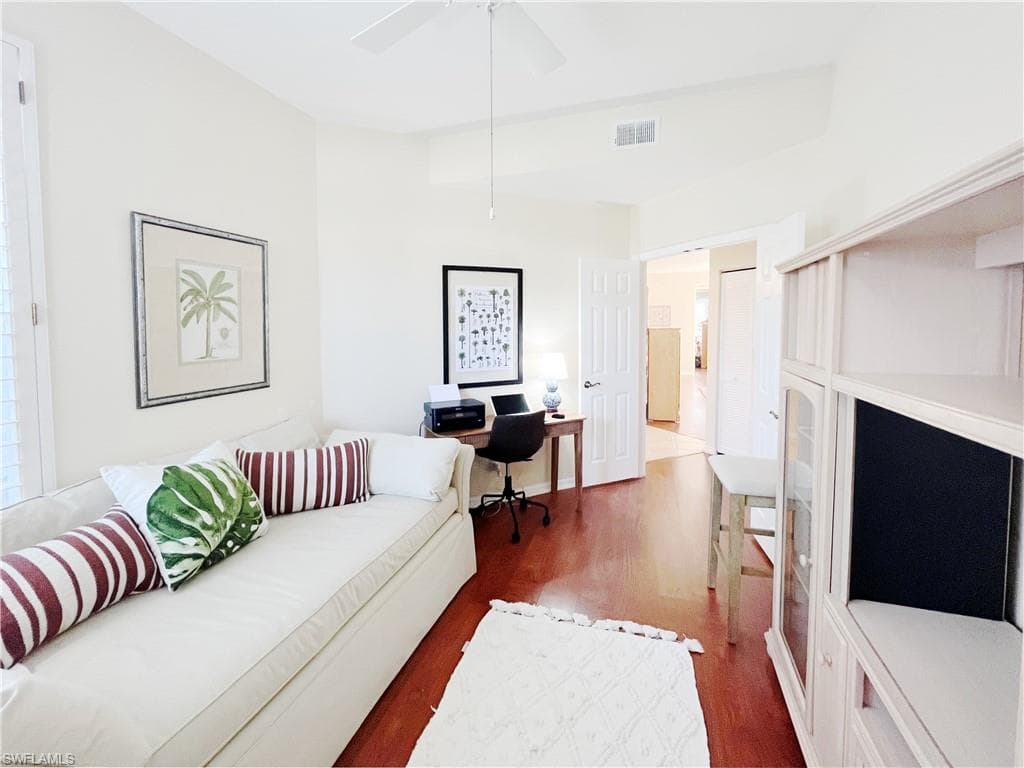 1510 Clermont Dr 103, Naples, FL 34109-12