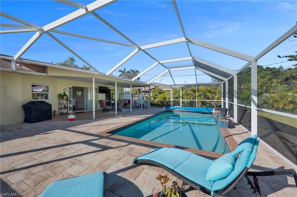 3524 Tomlinson St W, Bonita Springs, FL 34134-4
