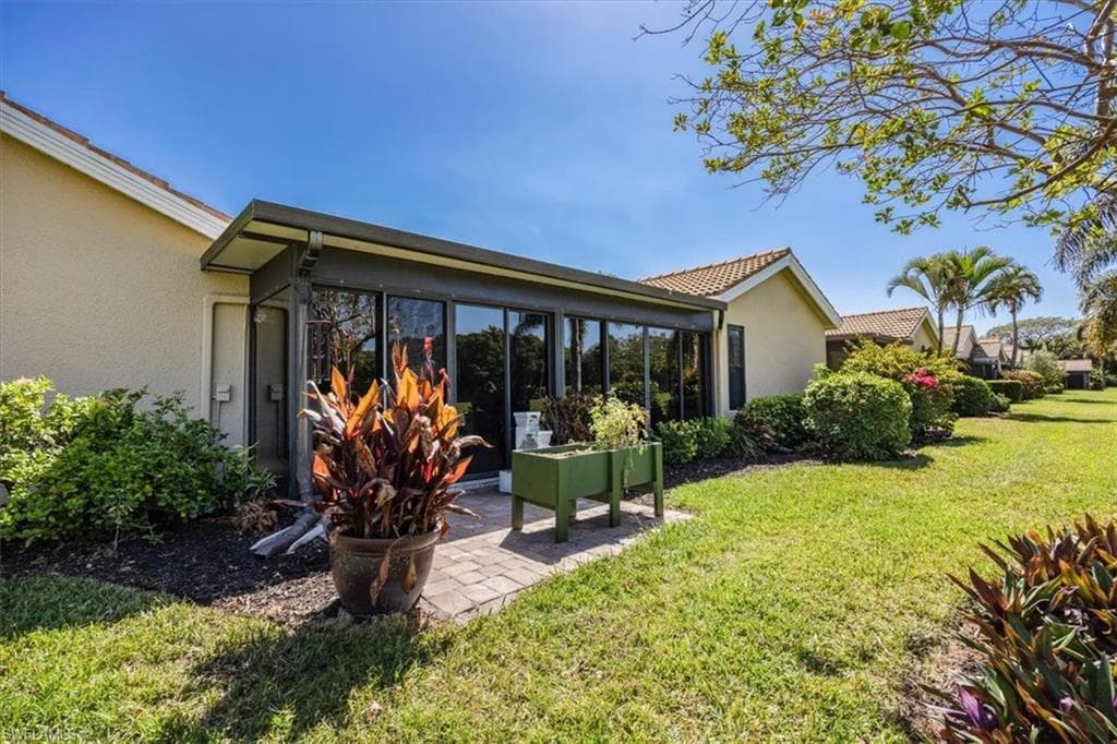 12629 Glen Hollow Dr, Bonita Springs, FL 34135-23