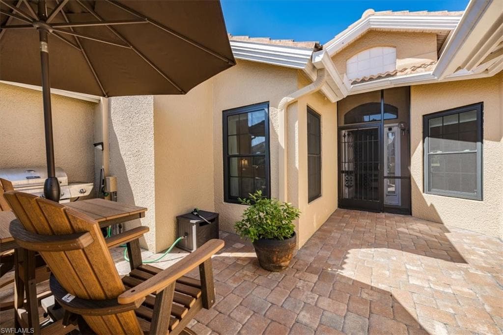 12629 Glen Hollow Dr, Bonita Springs, FL 34135-2