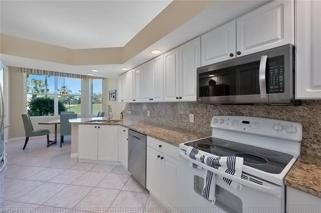 8531 Chase Preserve Dr 101, Naples, FL 34113-10