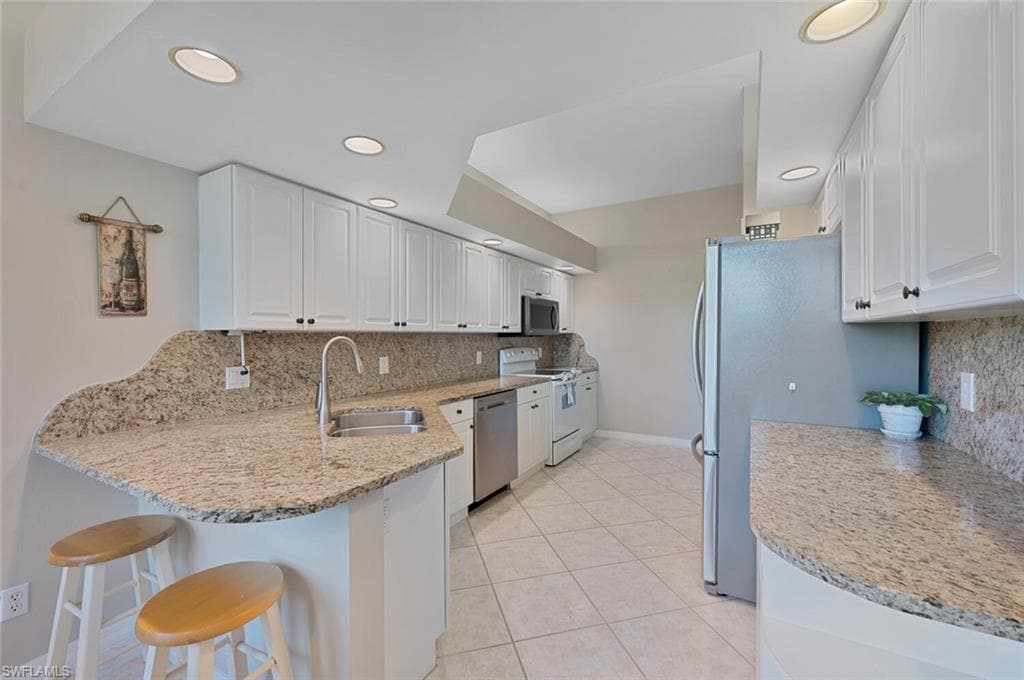 8531 Chase Preserve Dr 101, Naples, FL 34113-11