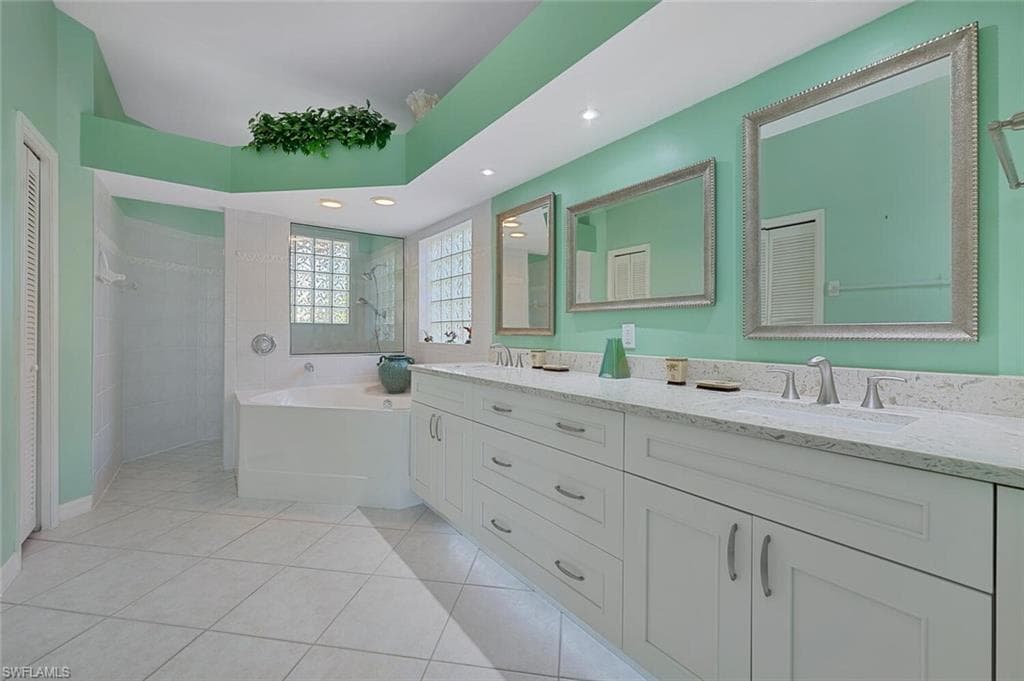 8531 Chase Preserve Dr 101, Naples, FL 34113-14
