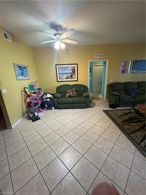 3545 Laurel Greens Ln N 103, Naples, FL 34119-9