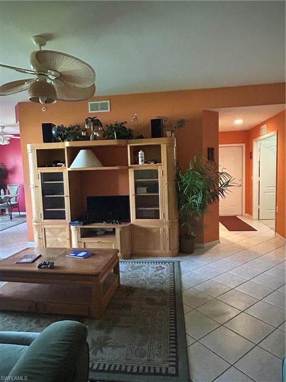 3545 Laurel Greens Ln N 103, Naples, FL 34119-5