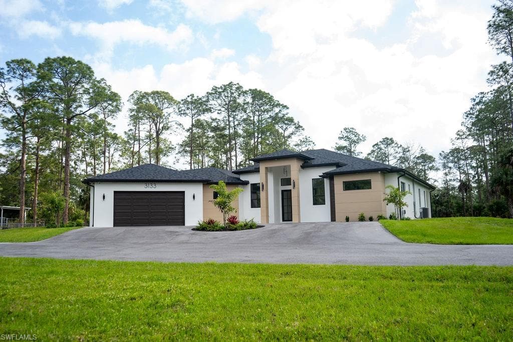3133 12th Ave NE, Naples, FL 34120-2