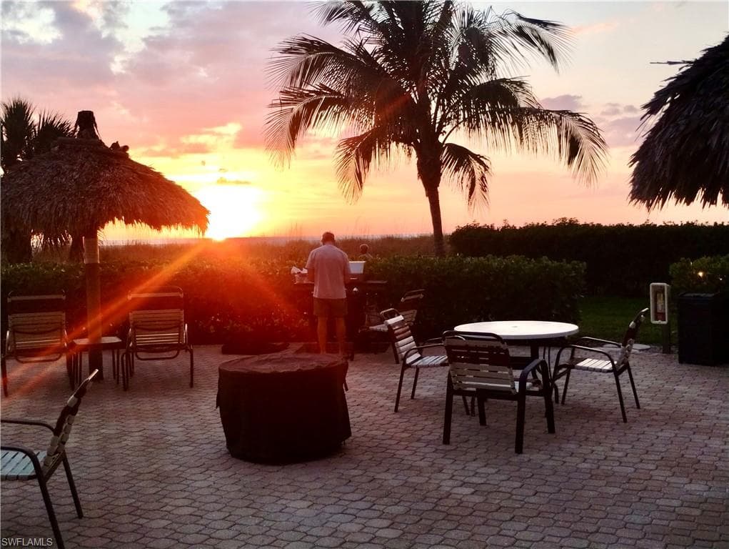180 Seaview Ct 314, Marco Island, FL 34145-14