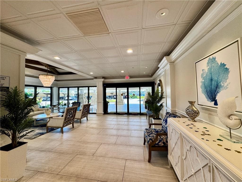 180 Seaview Ct 314, Marco Island, FL 34145-26