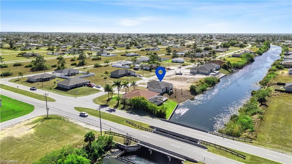 1607 17th St, Cape Coral, FL 33993-5