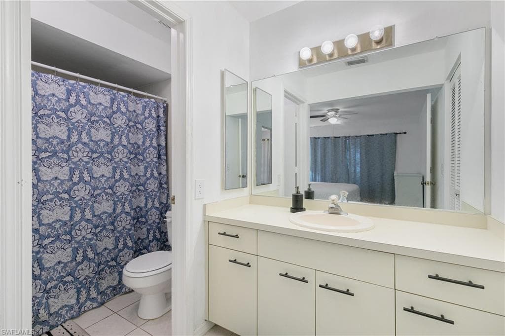 3368 Timberwood Cir, Naples, FL 34105-12