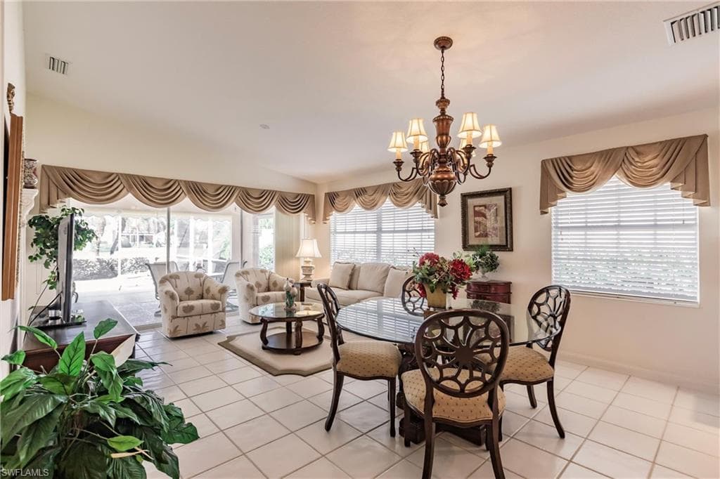 4079 Los Altos Ct, Naples, FL 34109-17