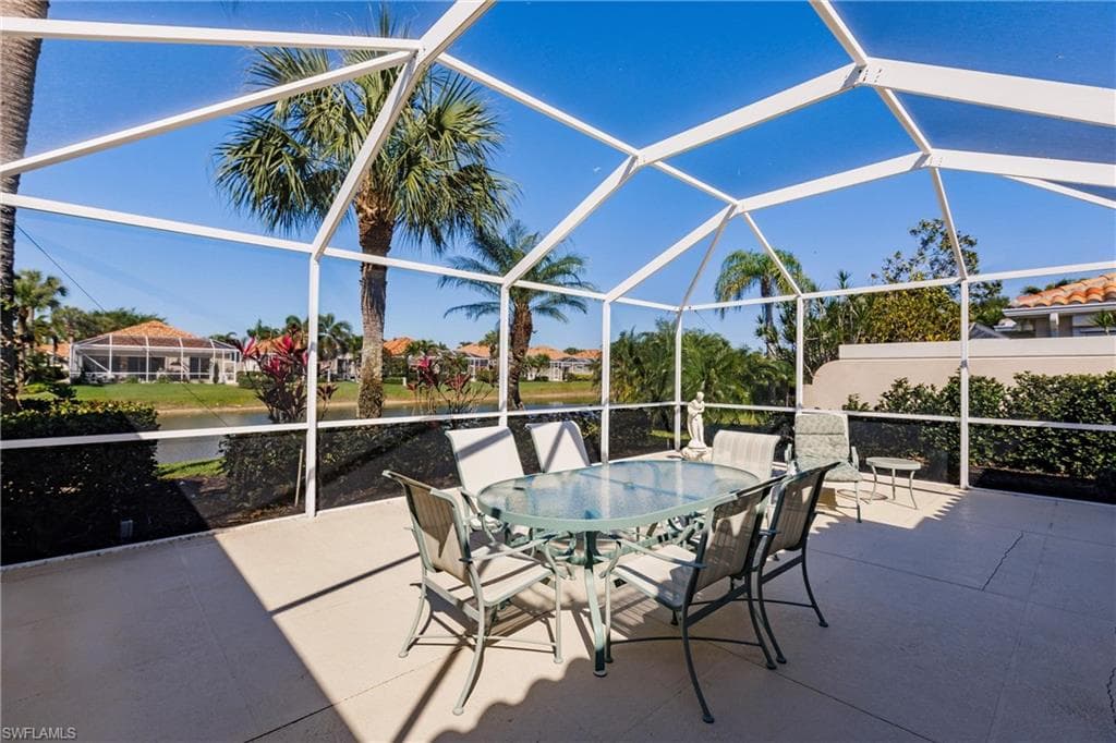 4079 Los Altos Ct, Naples, FL 34109-39