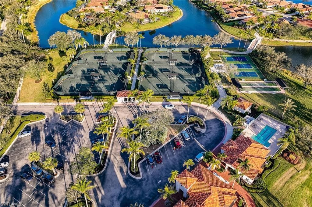 4079 Los Altos Ct, Naples, FL 34109-49