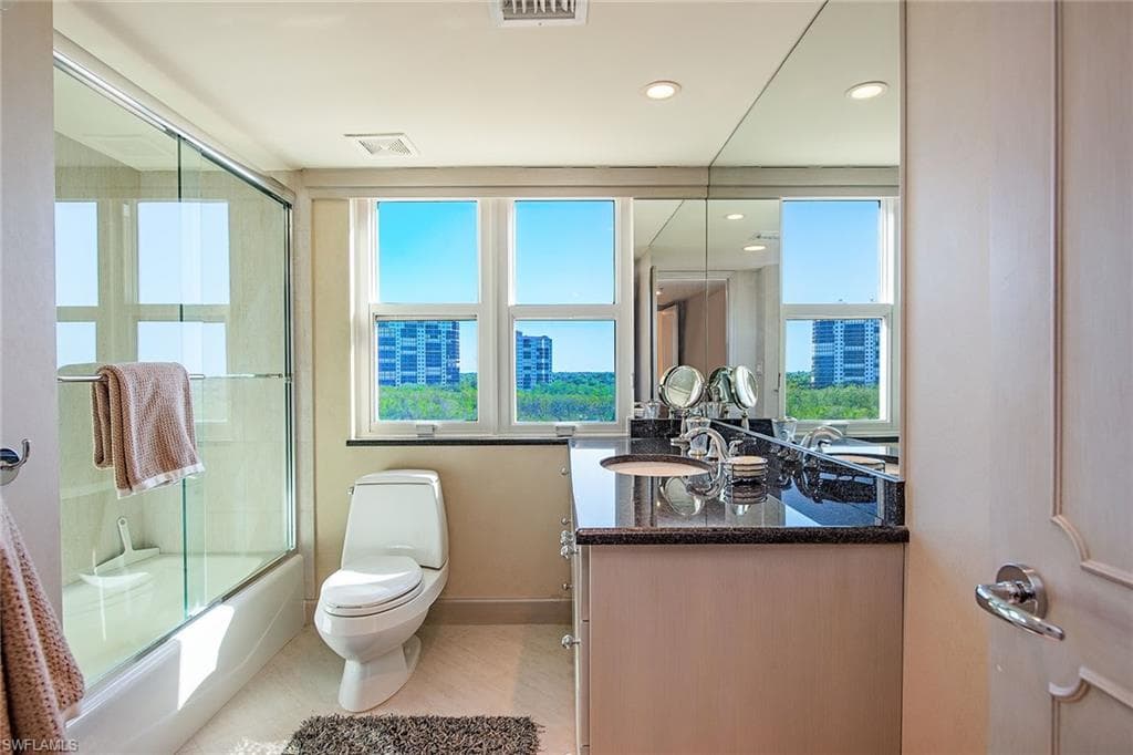8111 Bay Colony Dr 604, Naples, FL 34108-12