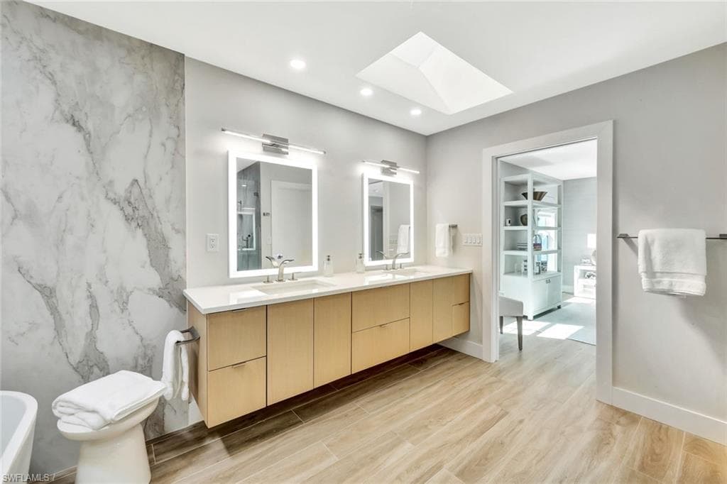 7063 Villa Lantana Way 3, Naples, FL 34108-22