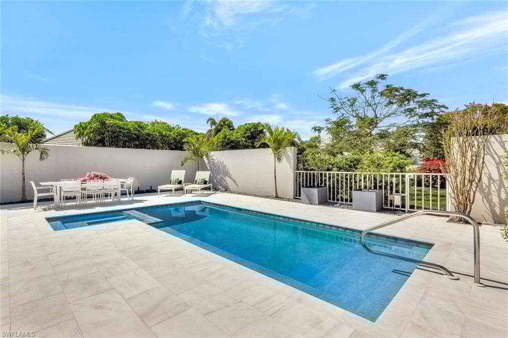 7063 Villa Lantana Way 3, Naples, FL 34108-38