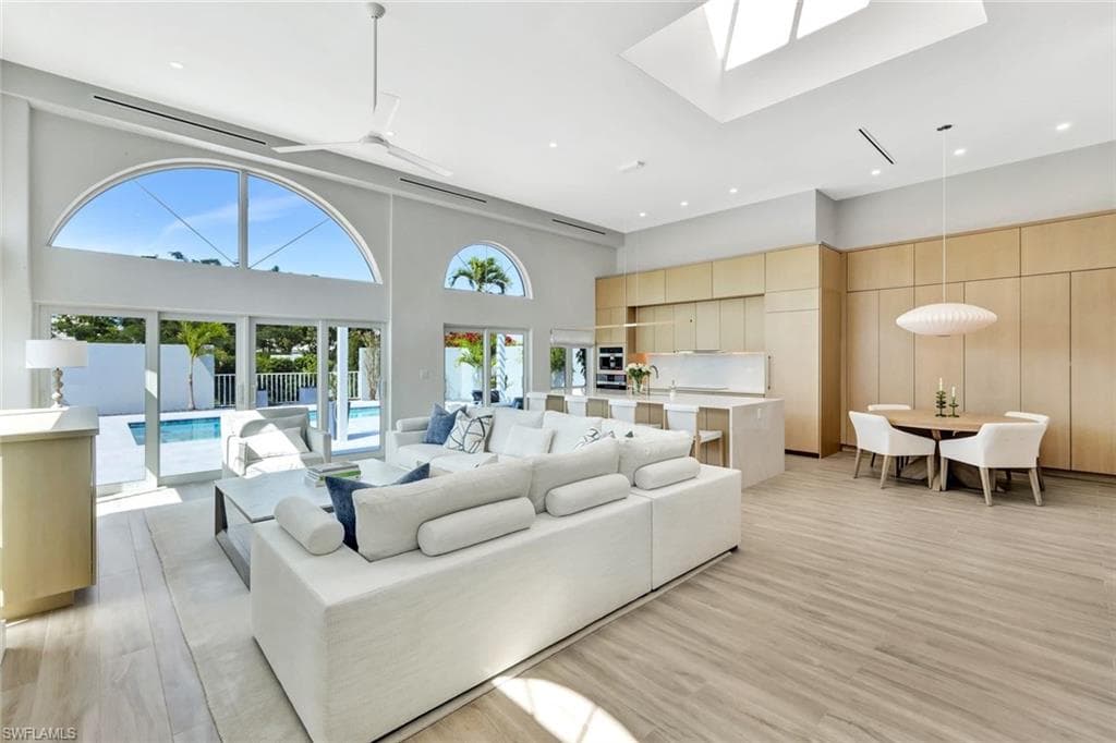 7063 Villa Lantana Way 3, Naples, FL 34108-8