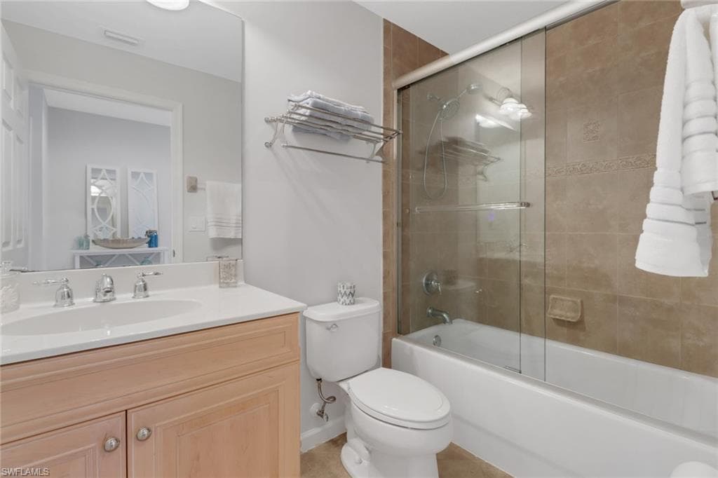 6666 Alden Woods Cir 101, Naples, FL 34113-9