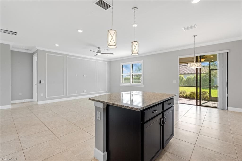 19953 Beverly Park Rd, Estero, FL 33928-10
