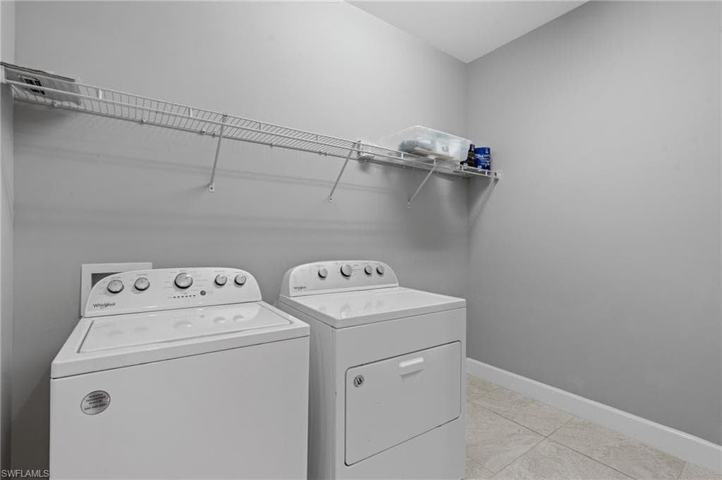 19953 Beverly Park Rd, Estero, FL 33928-22