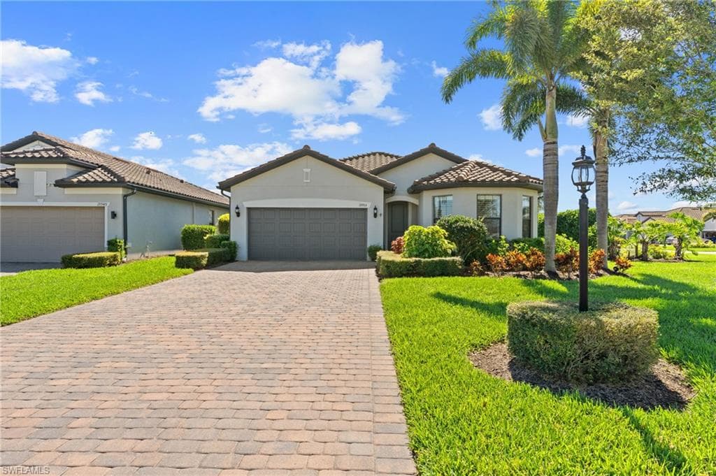19953 Beverly Park Rd, Estero, FL 33928-30