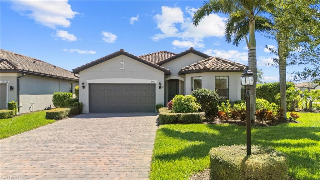 19953 Beverly Park Rd, Estero, FL 33928-39