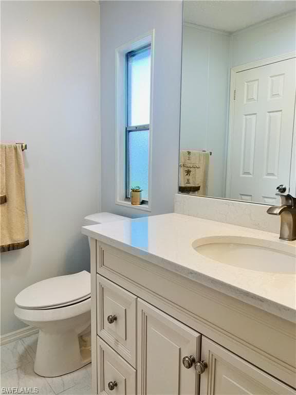 195 Oceans Blvd 195, Naples, FL 34104-37