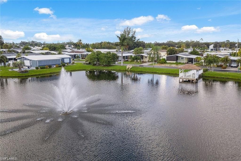 195 Oceans Blvd 195, Naples, FL 34104-6