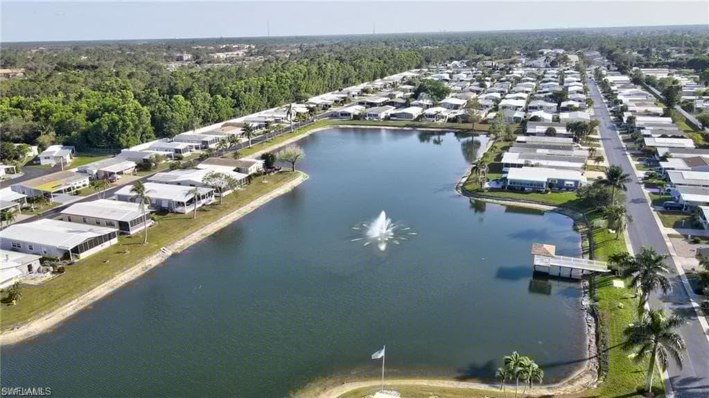 195 Oceans Blvd 195, Naples, FL 34104-7