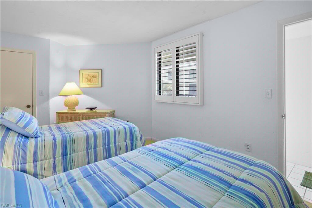 25820 Hickory Blvd 202, Bonita Springs, Fl 34134-39