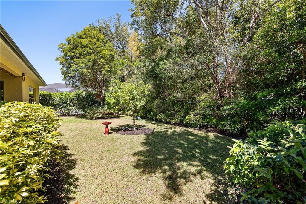 6849 Il Regalo Cir, Naples, FL 34109-25