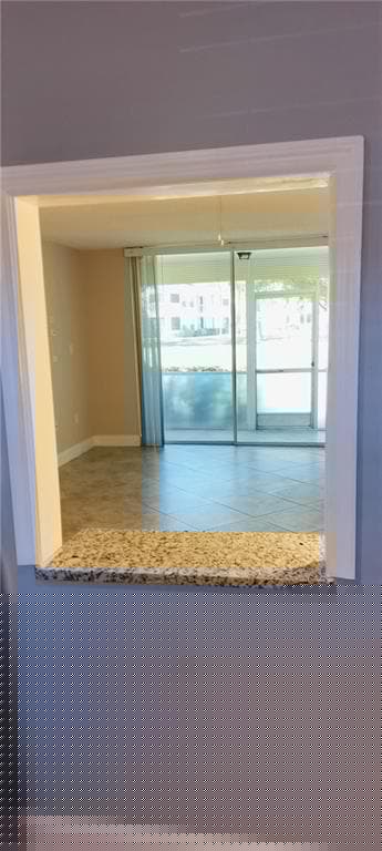 180 Turtle Lake Ct 105, Naples, FL 34105-7