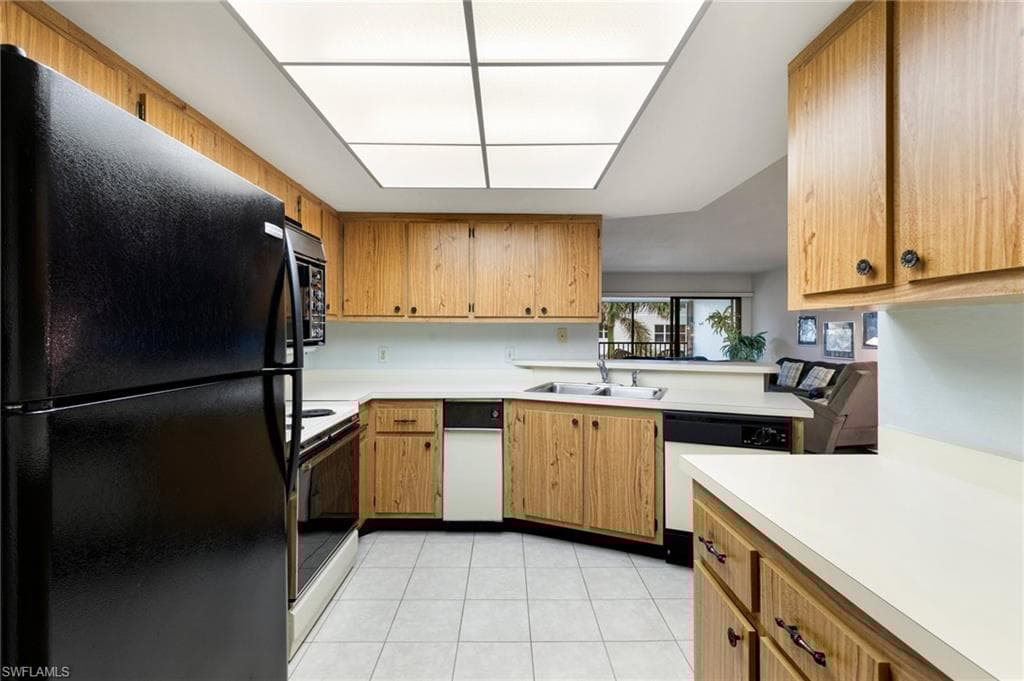 1051 Swallow Ave 301, Marco Island, FL 34145-9