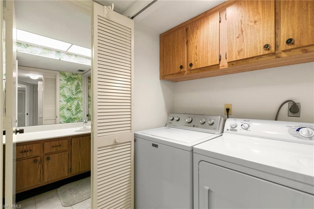 1051 Swallow Ave 301, Marco Island, FL 34145-14