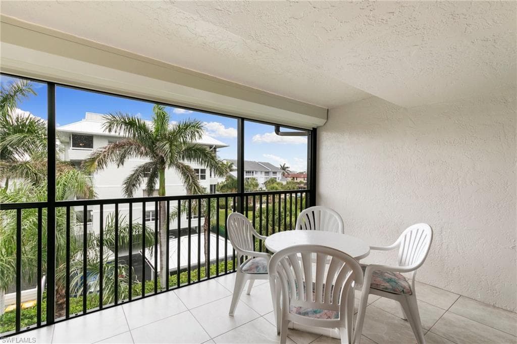 1051 Swallow Ave 301, Marco Island, FL 34145-27