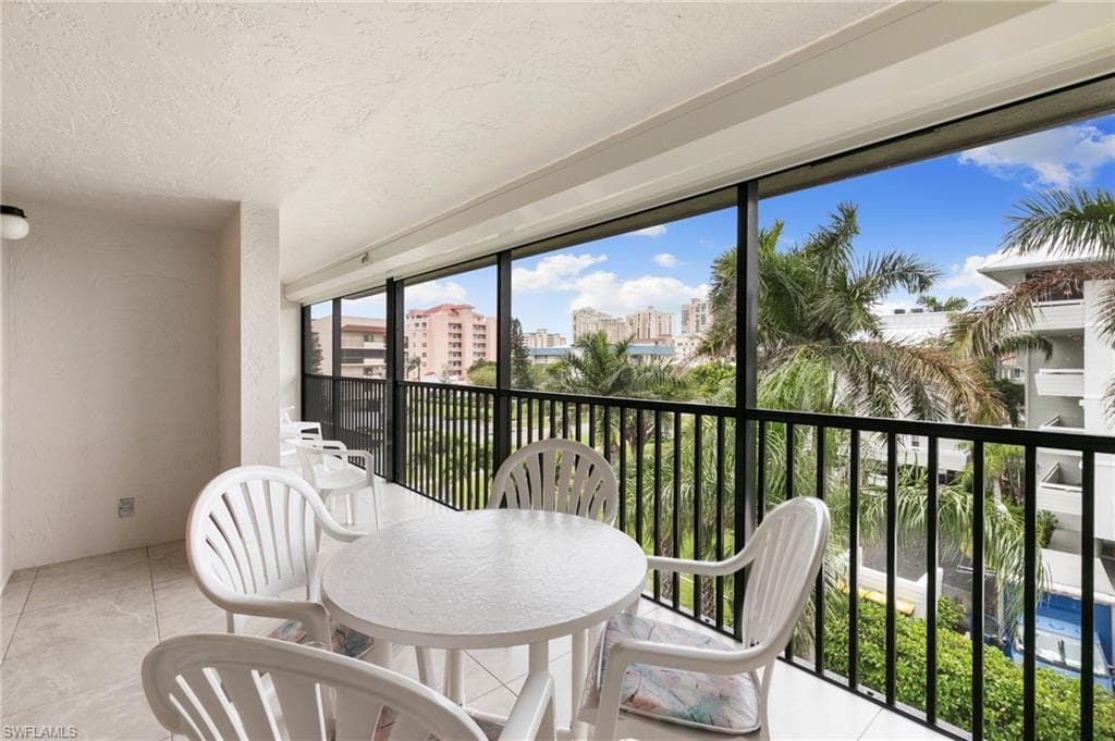 1051 Swallow Ave 301, Marco Island, FL 34145-28
