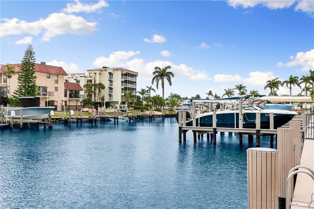 1051 Swallow Ave 301, Marco Island, FL 34145-37
