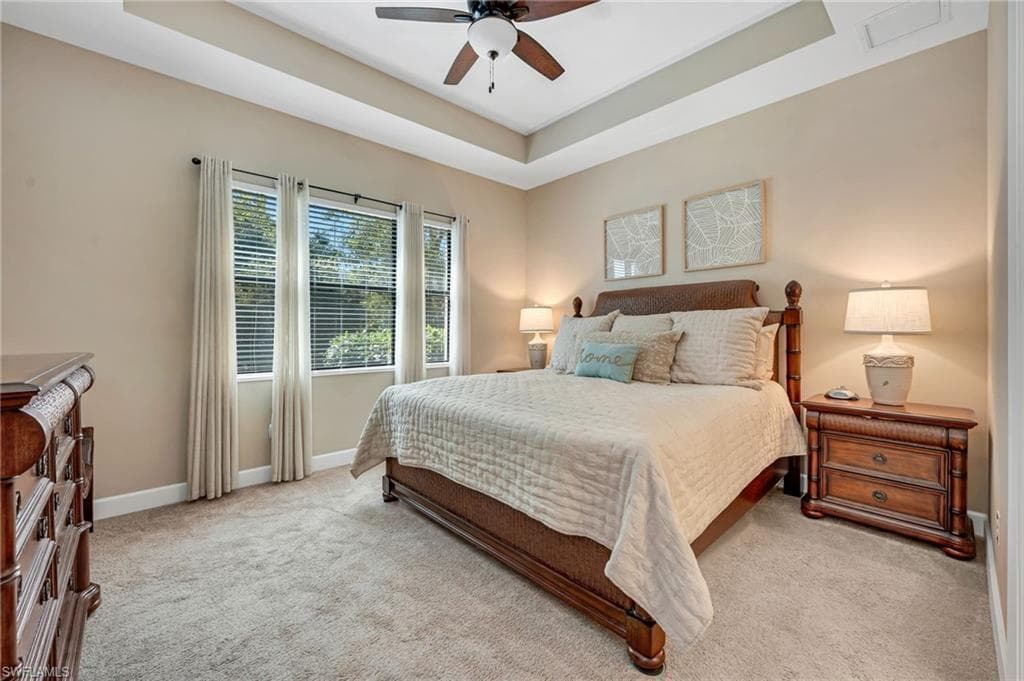 9149 Isla Bella Cir, Bonita Springs, FL 34135-9